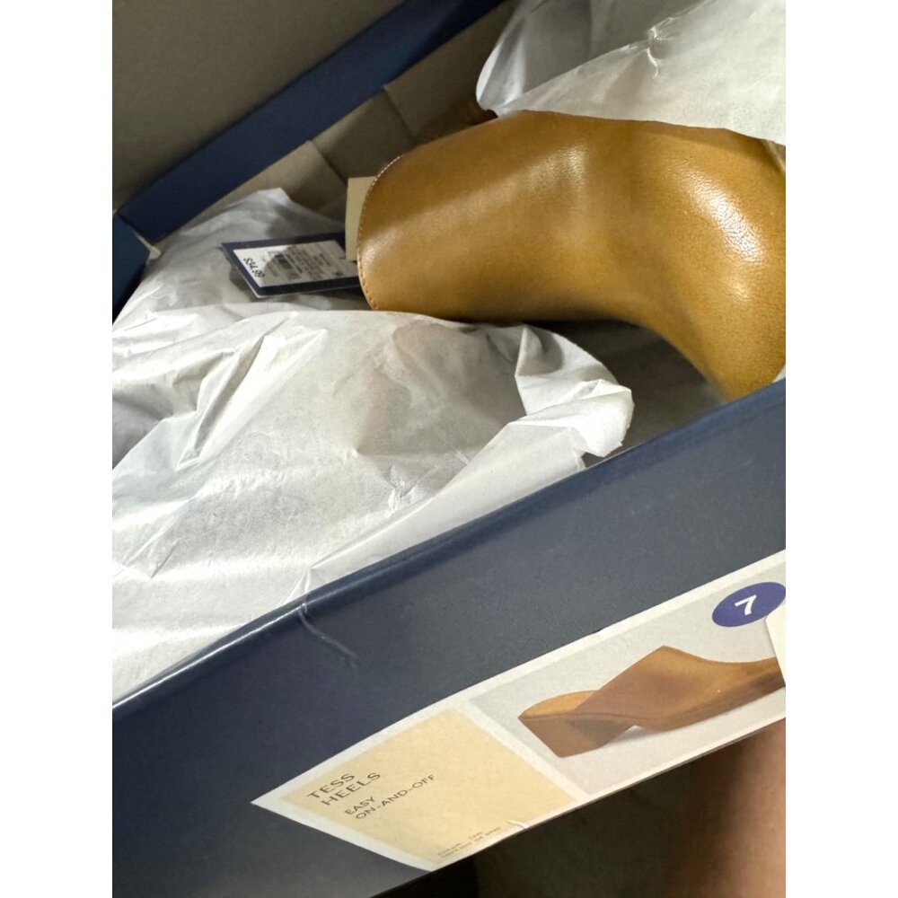NIB Universal Threads Women's Tan Leather Block Heel‎ Mules Size 7 - Picture 8 of 8